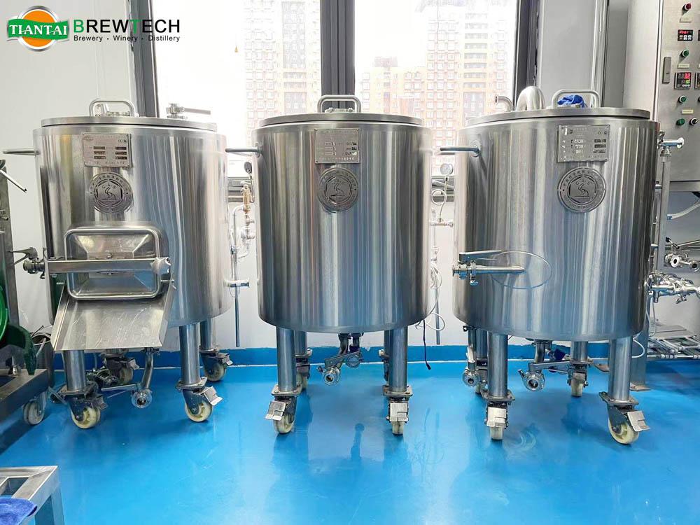 <b>200L Open top fermenter</b>